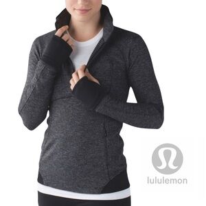 LULULEMON Runderful Black 1/2 Zip Long Sleeve Top